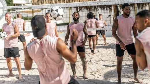 Football Legends Head to Curaçao for Beach Footvolley Tournament This Weekend