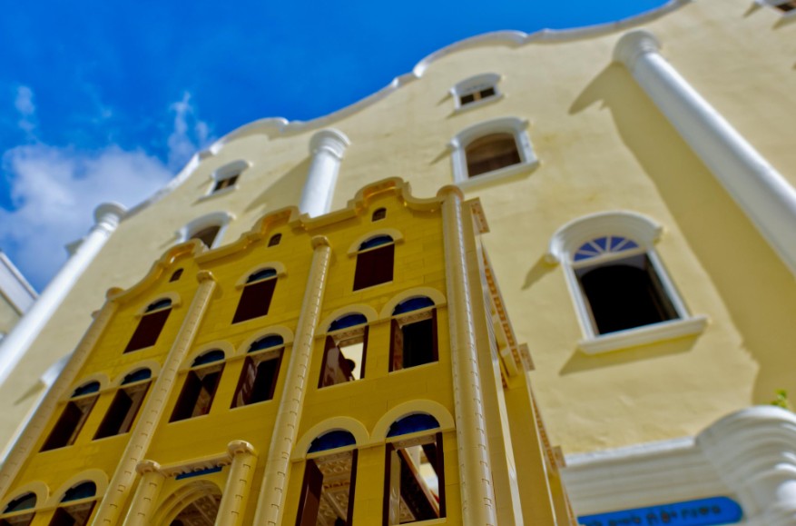 LEGO Model of Historic Punda Synagogue to Go on Permanent Display at Jewish Museum Curaçao