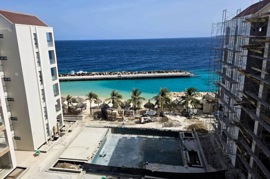 MFK Delegation Visits Majestic Hotel & Apartments Project in Punda