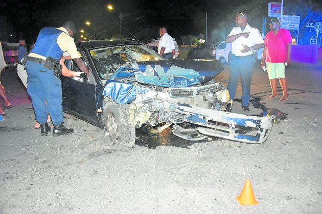 Two seriously injured in a unilateral accident