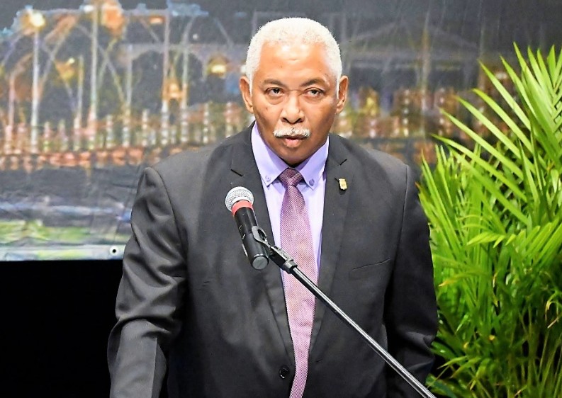 Former MP Menki Rojer criticizes handling of dispute between Minister Cooper and Audit Chamber