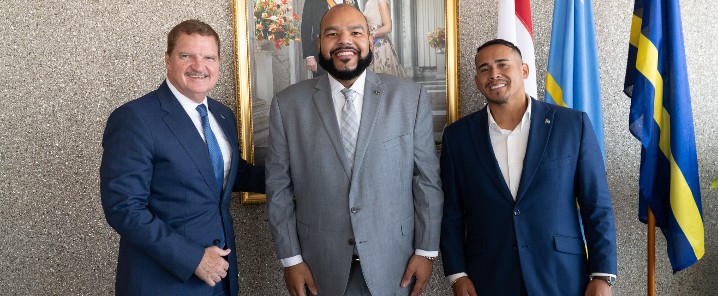 Middelhof Secures Aruba’s Support for Visa-Free Entry for Dominican Travelers