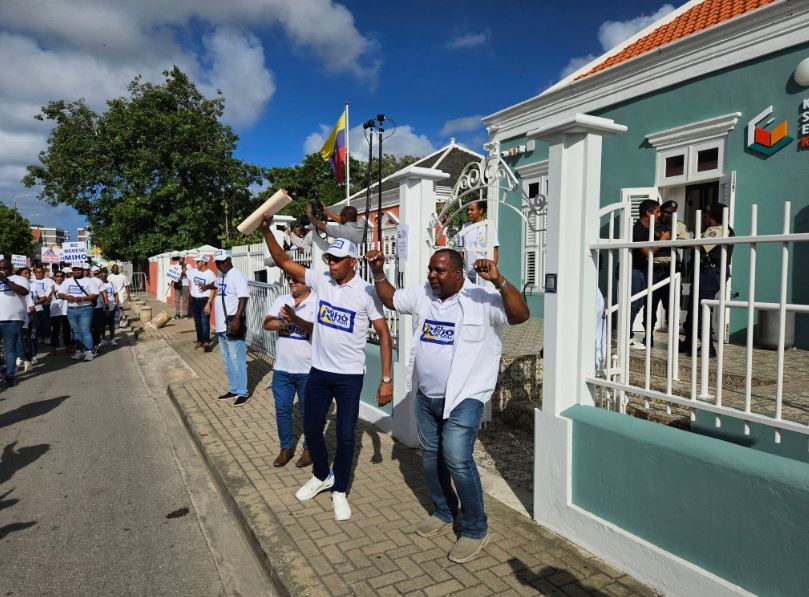 Miho Kòrsou and Kousa Promé Secure Spots in Upcoming Elections