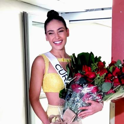 Warm welcome to Miss Curaçao