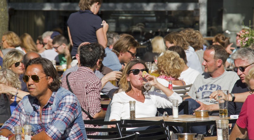 Dutch cabinet expected to drop most coronavirus measures by Feb. 25: Report