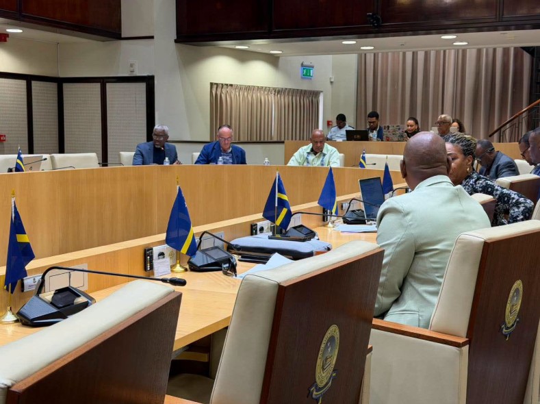 Curaçao Parliament Presses Cooper Over Deteriorating Historic Buildings and Public Safety