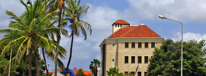 Parliament Approves Budget Amendment Shifting Funds Within 2026 Curaçao Budget