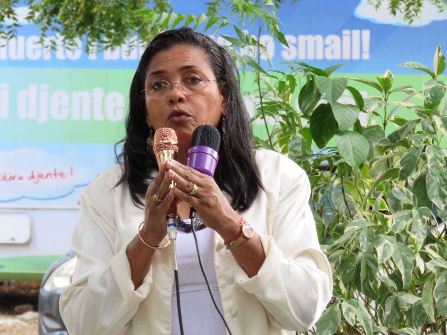 Minister of Health loses support from her own party