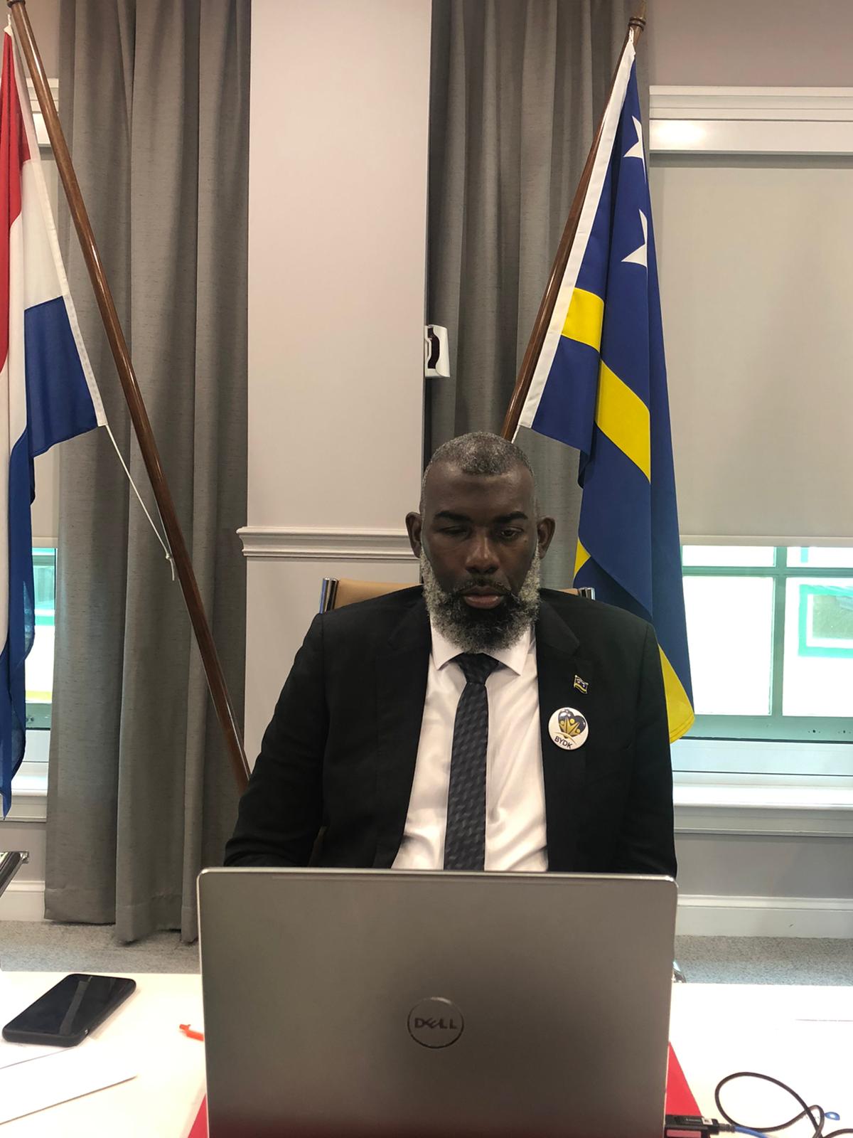 Prime Minister discusses Curaçao's economic situation with Standard & Poor's