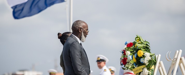 Prime Minister Pisas urges Curaçao to defend freedom and democracy during World War II remembrance ceremony