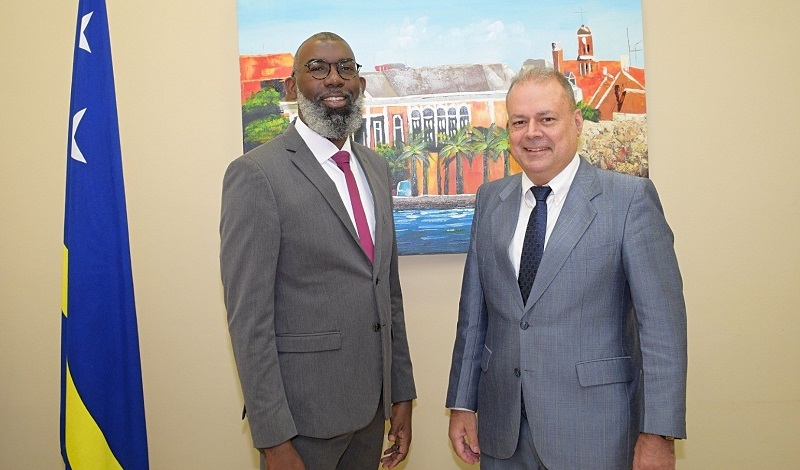 Mr. Norberto Ribeiro continuous as a lecturer at the UoC