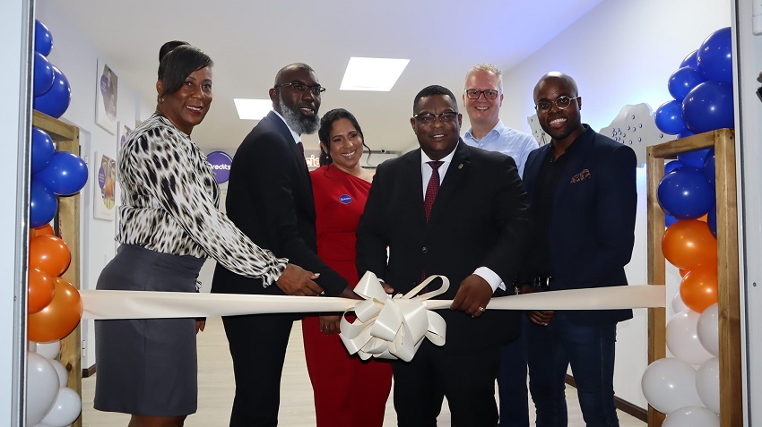 Qredits Curaçao opens new office