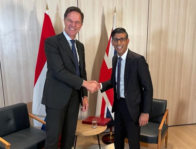 Netherlands, U.K. working on sending F-16 jets to Ukraine