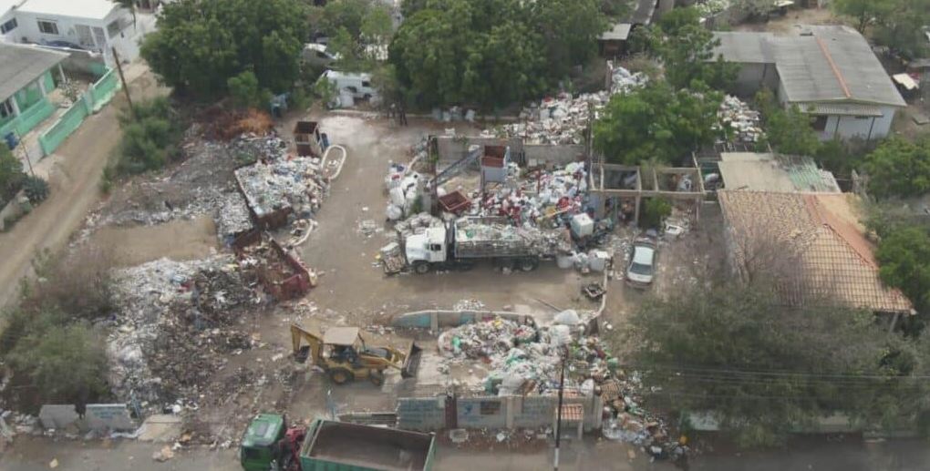 Ministry of Public Health begins clearing cardboard storage at San Souci