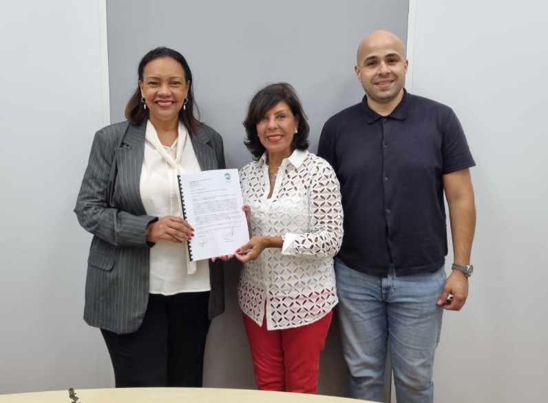 Ministry of Justice Receives Annual Report from Arrestee Care Oversight Commission