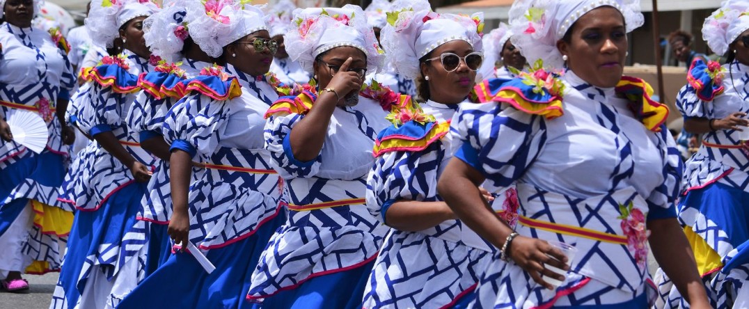 Deadlines Announced for Temporary Vendor Permits During Seú Parades 2026