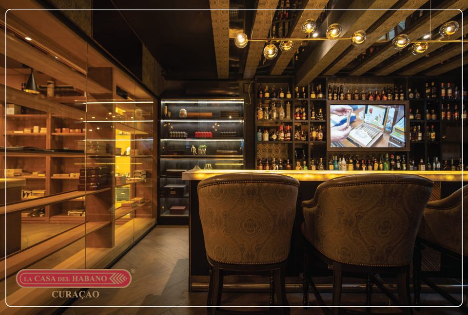 Global cigar chain opens first lounge in Curaçao