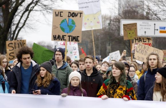 German students walk out of school in climate change protest