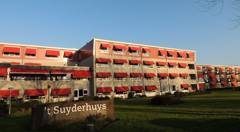 The Netherlands: Likely outbreak of UK Covid mutation at care home; 85 infected, 2 dead