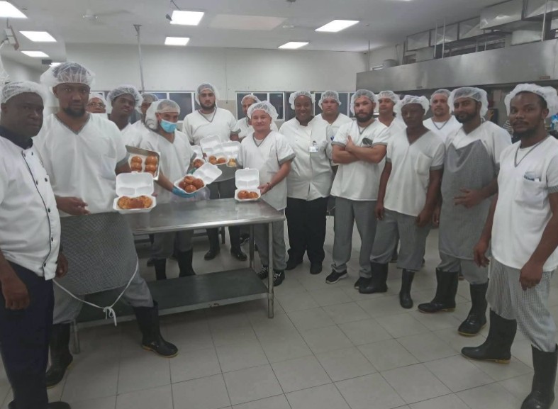 Inmates Learn Sweet Bread Baking Through Culinary Training Program at Curaçao Prison