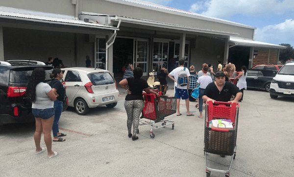 Supermarkets on Sint Maarten may be open on Friday