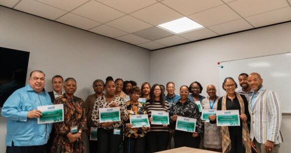 Curaçao tax office employees receive IMF certificate