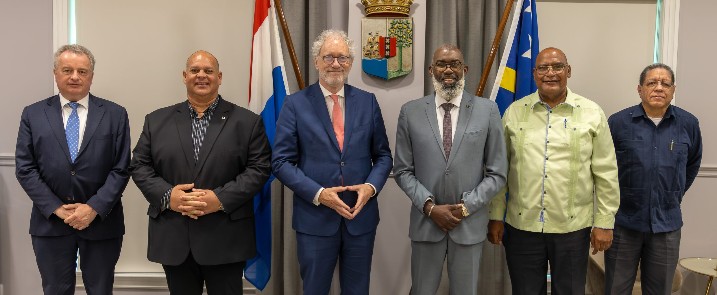 Council of Ministers bids farewell to Council of State Vice President Thom de Graaf