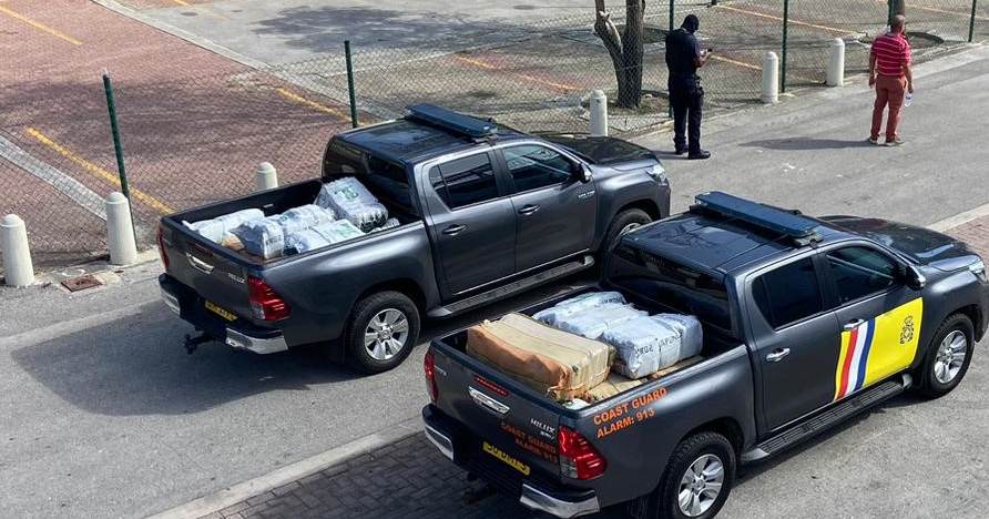 Nearly two thousand kilograms of drugs intercepted at sea