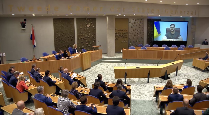 Zelenskyy to Dutch MP’s: “This cannot last 36 more days”