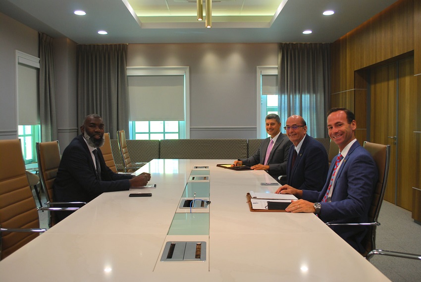 Meeting between Prime Minister and U.S. Consul-General