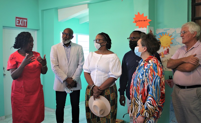 Dutch State Secretary tours Sint Maarten Trust Fund projects