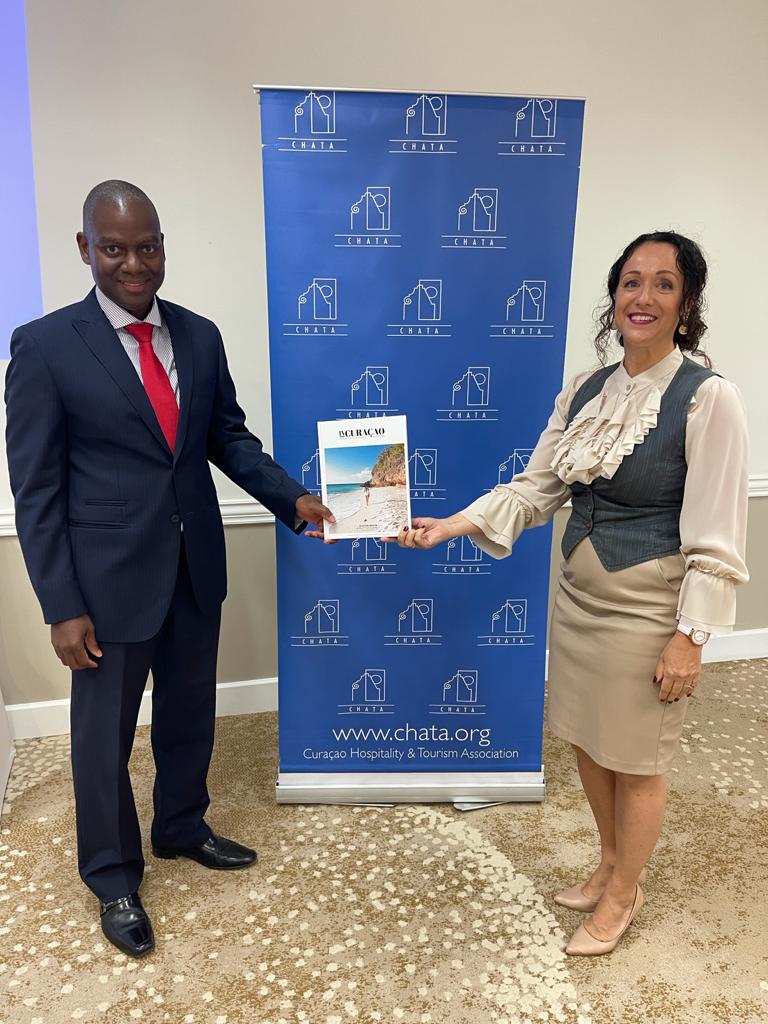 CHATA discusses opportunities to develop Medical Tourism on Curaçao