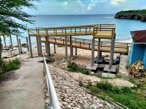 Tourist office wants money back from wheelchair ramp construction